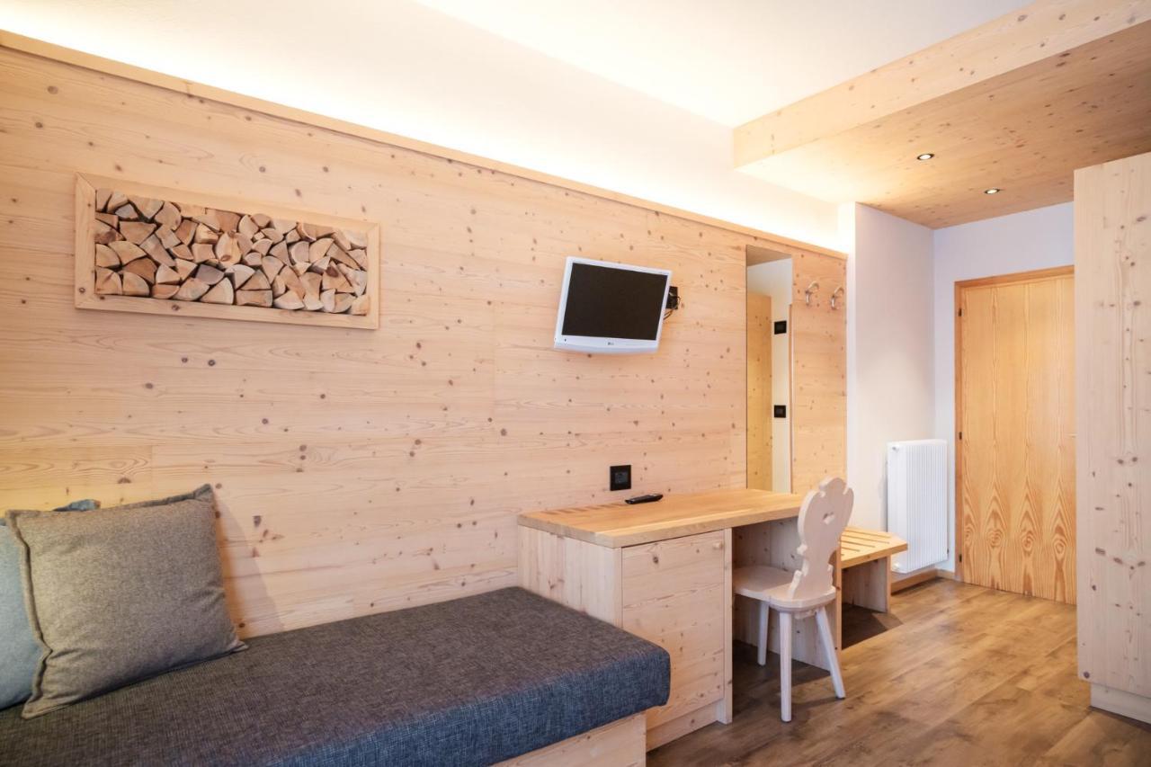 Hotel Piccola Baita Molveno Ngoại thất bức ảnh