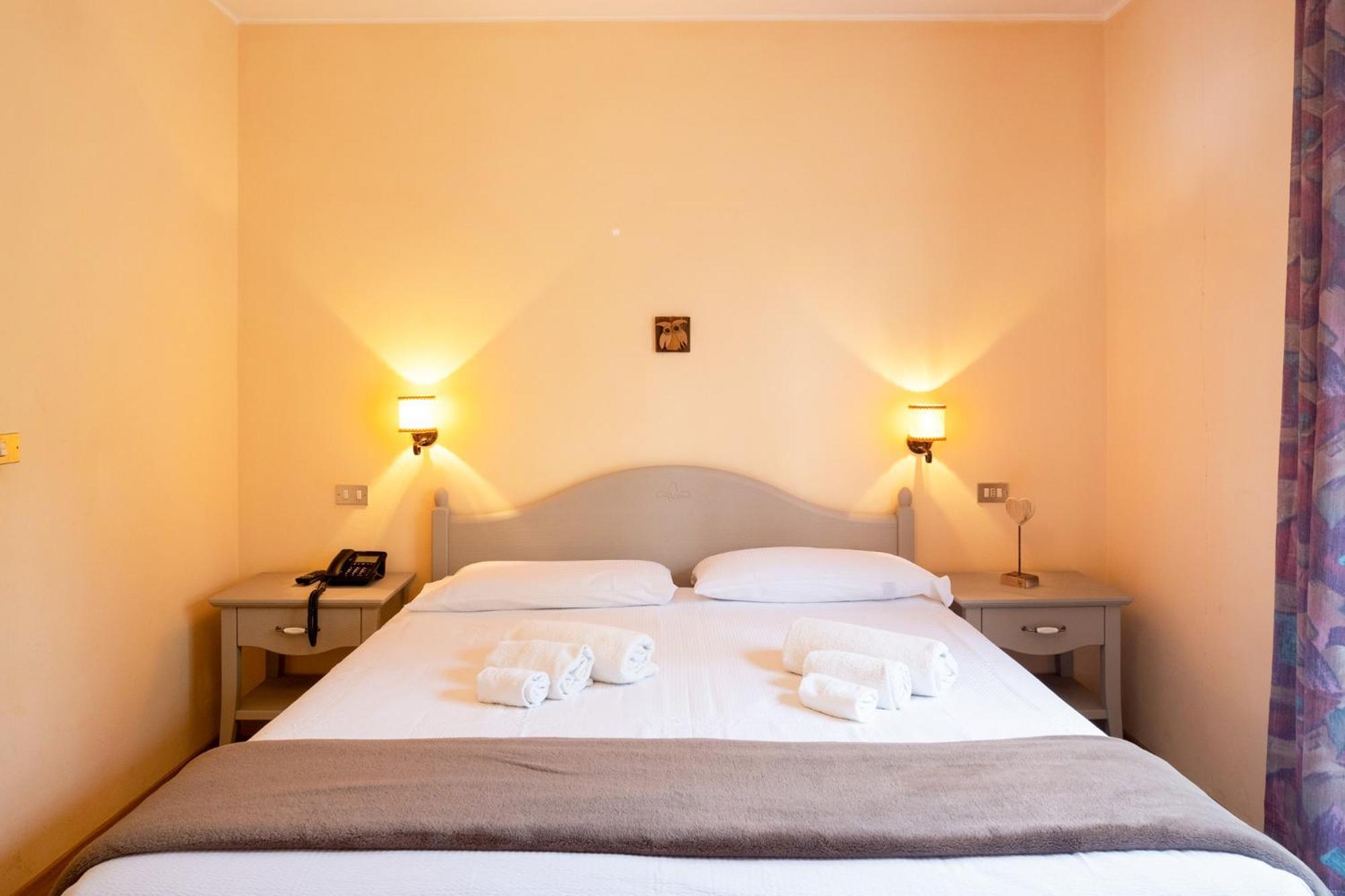 Hotel Piccola Baita Molveno Phòng bức ảnh